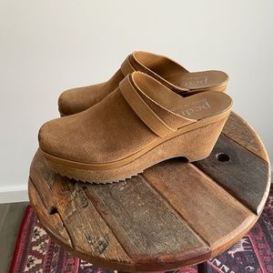 Pedro Garcia Suede Mules - 39